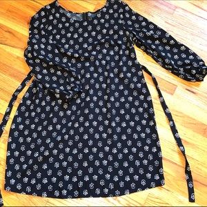Old Navy Maternity Long Sleeved Dress
